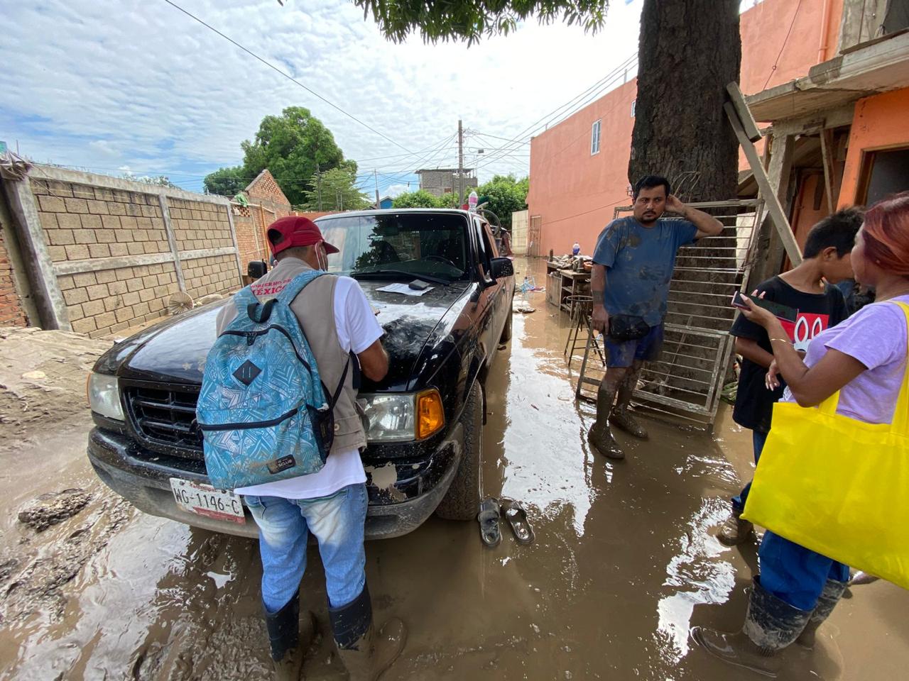 Avanzan servidores de la nación en Censo de Bienestar en zonas afectadas por las lluvias